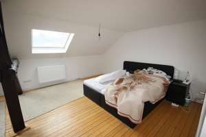 Moderne Dachgeschosswohnung im Herzen von Wickrath -komplett möbliert- – Die vollständige Adresse der Immobilie erhältst du vom Anbieter., 41189 Wickrath-Mitte, Mönchengladbach – Vorschaubild 4