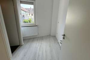 Direkt von Eigentümer Provision Frei Haus 4 Mieter in Großkrotzenburg zwischen Offenbach und Hanau – Louisenstraße 1, 63538 Großkrotzenburg – Vorschaubild 31