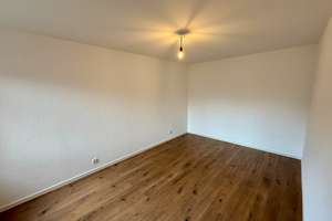 Renovierte 2-Zimmer-Wohnung (04) mit Balkon in Mönchengladbach (Rheindahlen-Mitte) – Mühlenwallstraße 17, 41179 Rheindahlen-Mitte, Mönchengladbach – Vorschaubild 10