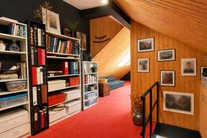 Gepflegte Zwei- bis Drei-Zimmer-Dachgeschosswohnung mit Dachloggia – 60528 Niederrad, Frankfurt am Main – Vorschaubild 10