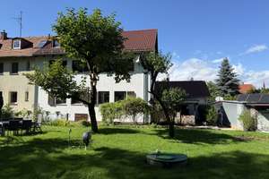 Ruhige, möblierte 1,5-Zimmer-DG-Wohnung nur für Wochenendheimfahrer – Homannweg 9, 90469 Langwasser Südwest, Nürnberg – Vorschaubild 2