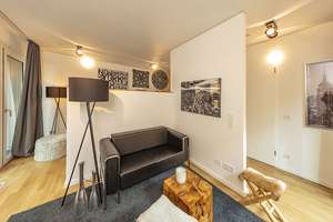 1 Zimmer Eckwohnung mit blick über den Dächern Düsseldorfs – Die vollständige Adresse der Immobilie erhältst du vom Anbieter., 40221 Hafen, Düsseldorf – Vorschaubild 2