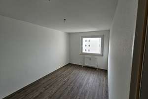 Neue Wohnung, neues Glück! Praktische 3-Zi.-Wohnung mit Balkon sucht Sie! – Den-Haager-Straße 8, 97084 Heuchelhof, Würzburg – Vorschaubild 6