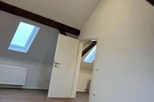Erstbezug nach Sanierung: 5-Zimmer Maisionette -Wohnung in bevorzugter Wohnlage Hannover/ Oststadt 
 – Rumannstraße 23, 30161 Oststadt, Hannover – Vorschaubild 4