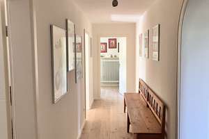 Sehr schöner Bungalow, Einfamilienhaus mit moderner  Innenausstattung und EBK/Sauna in Kumhausen /Ge – Die vollständige Adresse der Immobilie erhältst du vom Anbieter., 84036 Kumhausen – Vorschaubild 8