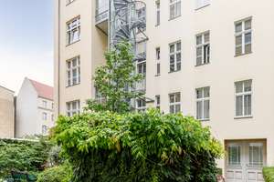 Villa Marta - Ruhig gelegenes Pied-à-terre mit Aufzug
fußläufig zum Ludwigkirchplatz & Ku'damm – Die vollständige Adresse der Immobilie erhältst du vom Anbieter., 10719 Wilmersdorf, Berlin – Vorschaubild 8