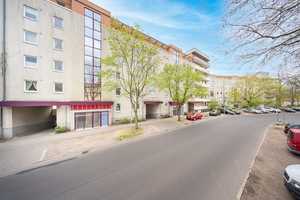 Schöne Wohnung mit Einbauküche in Reinickendorf – Emmentaler Str. 142, 13409 Berlin – Vorschaubild 1