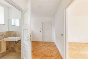 Wohn- und Geschäftshaus mit 2 Büroeinheiten und 3 Wohnungen auf großzügigem Grundstück – Die vollständige Adresse der Immobilie erhältst du vom Anbieter., 82049 Pullach im Isartal – Vorschaubild 14