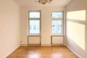 Bezugsfrei + Käufer-Prov.frei: 2 Zimmer Altbau-Whg. in Spandau + Dielen + hohe Decken + große Küche – Die vollständige Adresse der Immobilie erhältst du vom Anbieter., 13595 Wilhelmstadt, Berlin – Vorschaubild 9