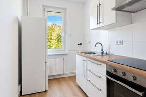 Traumhafte 1 Zimmer Wohnung! *Inkl. EBK + direkte Nähe zu Leipzig* – 4575 Neukieritzsch – Vorschaubild 3