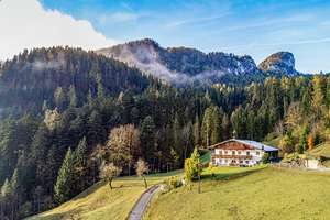 Wunderschöner Bergbauernhof in idyllischer Lage – Die vollständige Adresse der Immobilie erhältst du vom Anbieter., 83435 Bad Reichenhall – Vorschaubild 1