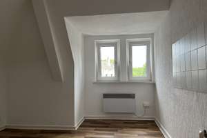 Schöne Wohnung in ruhiger Grünlage, viele Parkplätze. – Nixenstraße 67, 40591 Wersten, Düsseldorf – Vorschaubild 6