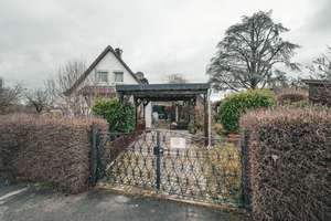 Einfamilienhaus mit großem Garten am Weinberg in unverbaubarer Aussichtslage – Die vollständige Adresse der Immobilie erhältst du vom Anbieter., 70378 Steinhaldenfeld, Stuttgart – Vorschaubild 11