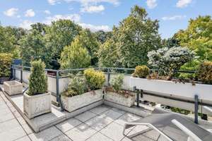 Penthouse mit zwei Dachterrassen in Top-Lage von Bredeney
