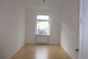 Komplett sanierte 3 ZKB mit original Dielenböden und Wohnküche in stilvollem Altbau! – Mannheim – Vorschaubild 3