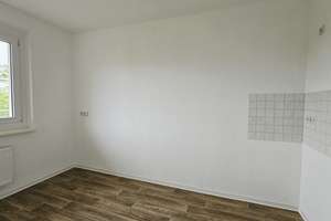"Senioren"  1 Raum mit super schönem Balkon – Othrichstr. 30a, 39128 Neustädter Feld, Magdeburg – Vorschaubild 3