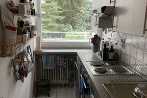Schöne, gepflegte 2-Zimmer-Wohnung mit Südbalkon nähe Theresienwiese – Pettenkoferstr. 23, 80336 München – Vorschaubild 3