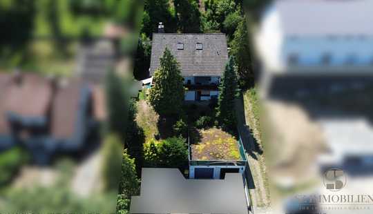 Bild von Großzügiges Ein-/Zweifamilienhaus mit Doppelgarage– vermietetes Objekt in Usingen-Wernborn