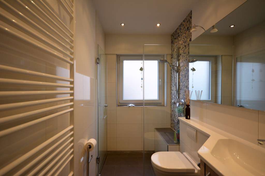 Immobilie in Hürth - Ein Haus, das mitwächst: Viel Platz, absolute Ruhe und flexible Möglichkeiten in Alt-Hürth - Bild 4