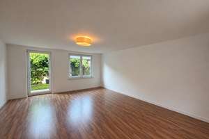 MANNELLA *schöne Eigentumswohnung als Doppelhaus in bester Lage* in Hennef Stossdorf – Die vollständige Adresse der Immobilie erhältst du vom Anbieter., 53773 Hennef (Sieg) – Vorschaubild 3