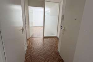 2-Zimmer-Wohnung mit Wintergarten und Balkon - Anmietung nur mit Wohnberechtigungsschein nach § 88d – Kleiststraße 42B, 64291 Arheilgen, Darmstadt – Vorschaubild 2