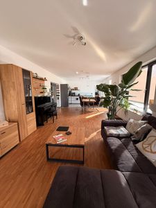 Helle 3-Zimmer-Wohnung mit Parkett, Wärmepumpe, Stellplatz & E-Lademöglichkeit in Hagen-Garenfeld