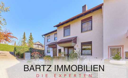 Reihenmittelhaus mit idyllischem Garten und Ausbaupotenzial