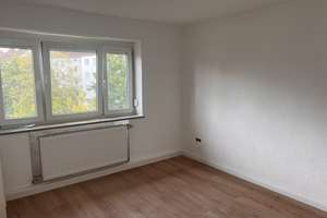 4-Zimmer-Wohnung mit Balkon, 74 m² – Nähe Hauptbahnhof Ingolstadt Kernsaniert & großzügig: 4-Zimmer – Wertingerstrasse 28, 85053 Südost, Ingolstadt – Vorschaubild 10