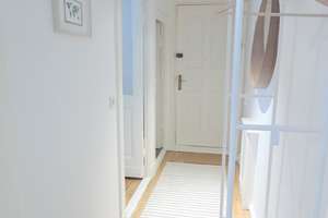 Möbliertes 1 Zimmer Apartment mit Balkon - Nähe Alexanderplatz – Heinrich-Roller-Str. 26, 10405 Prenzlauer Berg, Berlin – Vorschaubild 15