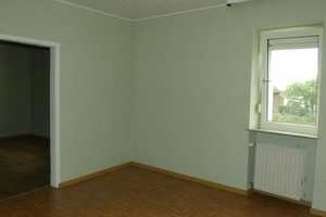 Martinshöhe - Freistehendes Einfamilienhaus mit 2 Garagen und Garten – Kaiserslautern (Kreis) – Vorschaubild 13