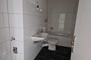 Helle 2-Zimmer-Wohnung mit Weitblick! In Porz-Finkenberg – Konrad-Adenauer-Straße 72 - 80, 51149 Köln – Vorschaubild 4