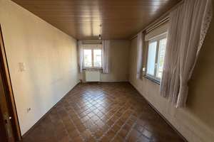 Charmantes Zweifamilienhaus mit großem Garten, Scheune und Ausbaureserve – Die vollständige Adresse der Immobilie erhältst du vom Anbieter., 76571 Gaggenau – Vorschaubild 5