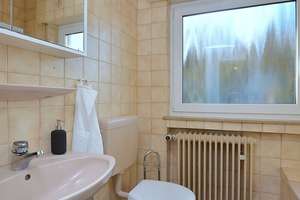 Modern möblierte Einliegerwohnung mit separatem Eingang in Bad Cannstatt – Die vollständige Adresse der Immobilie erhältst du vom Anbieter., 70374 Im Geiger, Stuttgart – Vorschaubild 9