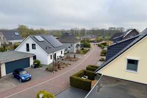 Junge Doppelhaushälfte mit Garten, Garage und Extras / nahe Reinfeld – Stormarn (Kreis) – Vorschaubild 13