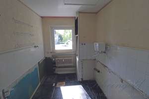Gut geschnittene 4-Zimmer-Wohnung mit modernisiertem Bad:
mit 2 Balkone , Ruhig und gut angebunden – Die vollständige Adresse der Immobilie erhältst du vom Anbieter., 53175 Plittersdorf, Bonn – Vorschaubild 14