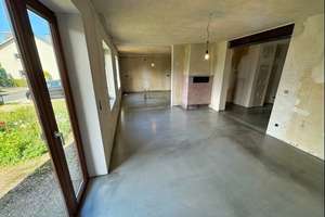 Teilweise renoviertes 1-Familienhaus mit Pkw-Garage 
in beliebter ruhiger Lage, Hagen-Blumenviertel – Die vollständige Adresse der Immobilie erhältst du vom Anbieter., 58095 Hochschulviertel, Hagen – Vorschaubild 3