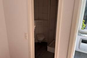 Wohnen mit Charakter: 5-Zimmer-Wohnung in Essen-Fischlaken – Die vollständige Adresse der Immobilie erhältst du vom Anbieter., 45239 Fischlaken, Essen – Vorschaubild 2