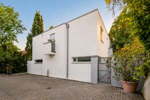 Ein Architektenhaus im Dialog mit dem Park.