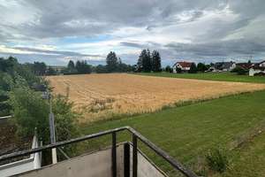 Wohnhaus in Bernstadt mit großem Grundstück – Frauenstraße 44, 89182 Bernstadt – Vorschaubild 2
