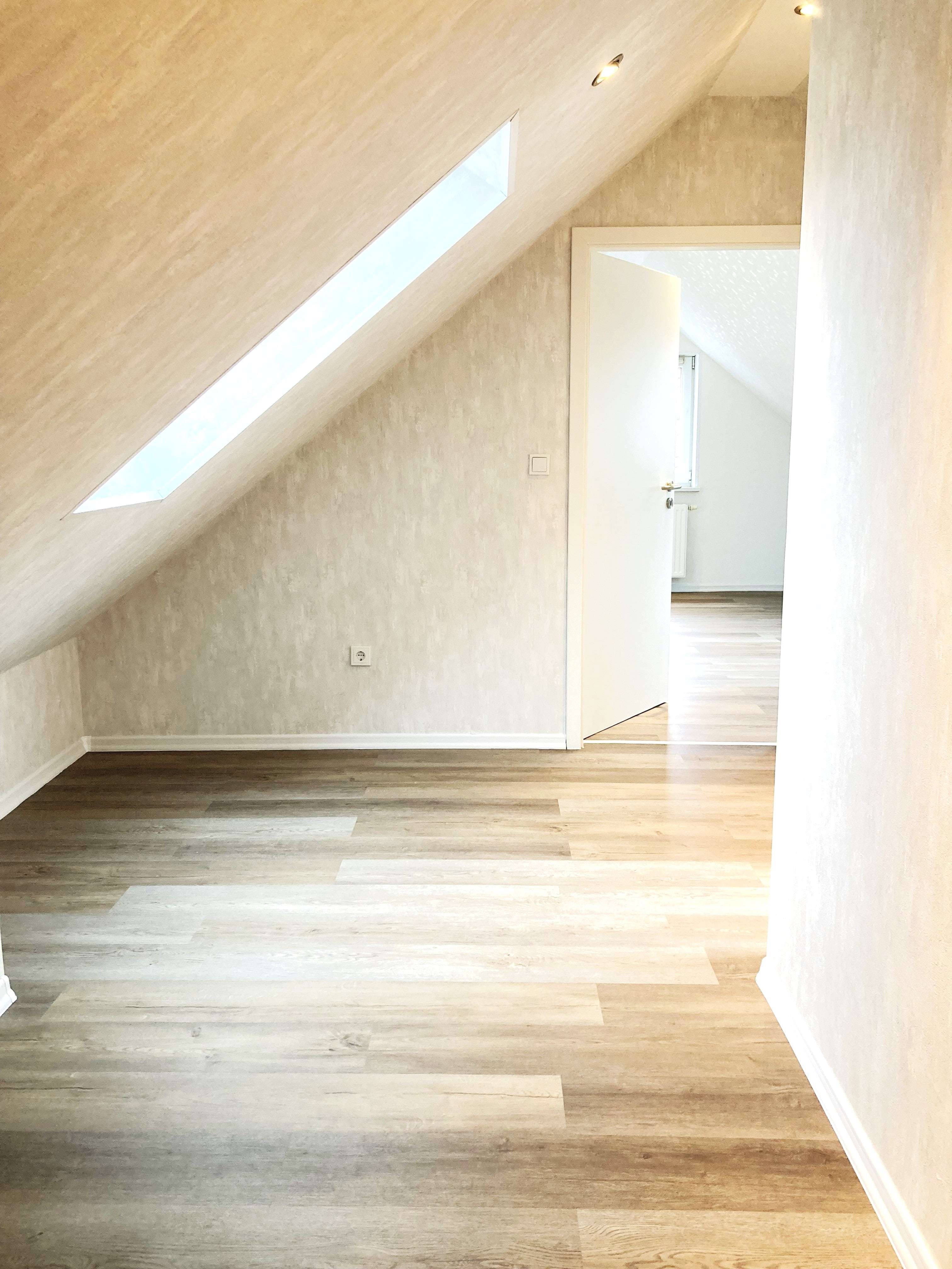 Immobilie in Moorweg - Zweifamilienhaus in Moorweg mit großem Grundstück



 - Bild 11