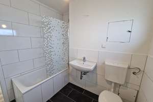 Schöne 4-Zimmer-Wohnung in Vogelstang Zentrum ! – Geraer Ring 10, 68309 Vogelstang, Mannheim – Vorschaubild 9
