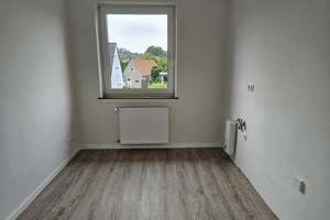3 Zimmerwohnung im 1. Obergeschoss in ruhiger & zentraler Lage von Bremen Rönnebeck – Die vollständige Adresse der Immobilie erhältst du vom Anbieter., 28777 Rönnebeck, Bremen – Vorschaubild 5