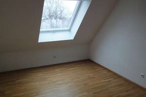 4,5-Zimmer DG-Galerie-Wohnung in Stuttgart-Sommerrain – Die vollständige Adresse der Immobilie erhältst du vom Anbieter., 70374 Muckensturm, Stuttgart – Vorschaubild 7