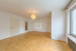 WINDISCH Immobilien - Doppelhaushälfte mit großem Garten in ruhiger Spielstraße zu vermieten – Die vollständige Adresse der Immobilie erhältst du vom Anbieter., 82194 Gröbenzell – Vorschaubild 9
