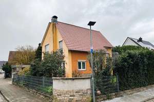 Platz für Familie, Gäste oder Homeoffice – Haus mit separatem Apartment – Die vollständige Adresse der Immobilie erhältst du vom Anbieter., 76877 Offenbach an der Queich – Vorschaubild 1