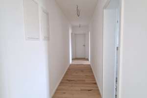 Altbau trifft Design - Exklusive 3,5 -Zimmer-Wohnung mit Homeoffice & Ankleide – Die vollständige Adresse der Immobilie erhältst du vom Anbieter., 90763 Altstadt, Innenstadt, Fürth – Vorschaubild 12