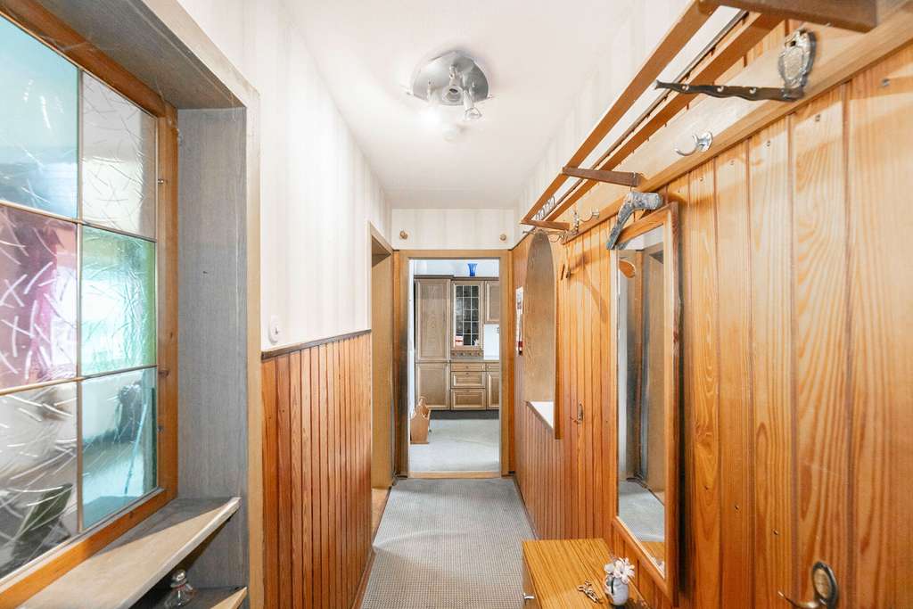 Immobilie in Blaustein - Zwei Einheiten, viele Möglichkeiten: DHH mit Garten und Einzelgarage - Bild 3