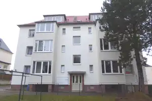 Wohnung mit Loggia in Zeisigwaldnähe -Chemnitz-Hilbersdorf – Trinitatisstraße 1, 9131 Chemnitz – Vorschaubild 2