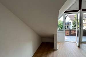 Lichtdurchflutete 1,5 Zimmer Dachgeschosswohnung in ruhiger Lage von Sandhausen. – Waldstraße 62, 69207 Sandhausen – Vorschaubild 6