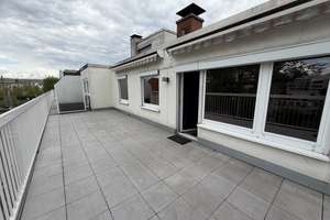 Helle 4-Zimmer-Wohnung mit Balkon und Aufzug in Saarbrücken – Pestelstraße 4, 66119 Alt-Saarbrücken, Saarbrücken – Vorschaubild 14